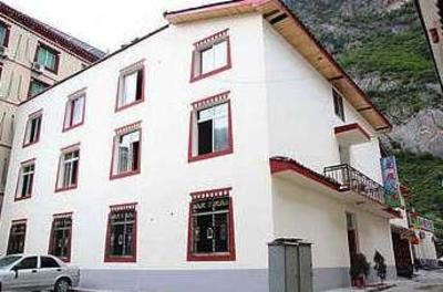 фото отеля Caogen Renjia Hotel Building 2 Jiuzhaigou