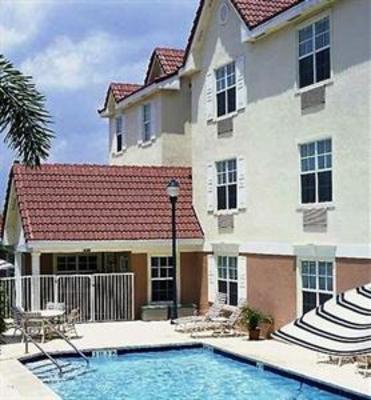 фото отеля TownePlace Suites Fort Lauderdale West