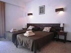 фото отеля Hostal Flores