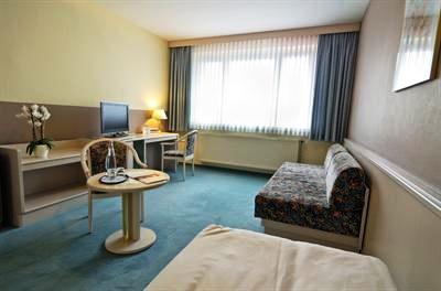 фото отеля Hotel Kristall Weisswasser