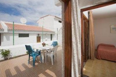 фото отеля Tinerfe Garden Apartments Tenerife