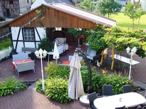 фото отеля Zur Harburg Gasthaus