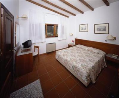 фото отеля Hotel Villalago