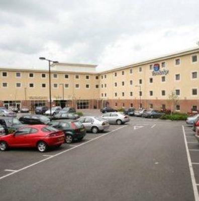 фото отеля Travelodge Hotel Cheltenham