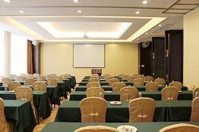 фото отеля Xinduhui Huangma Hotel