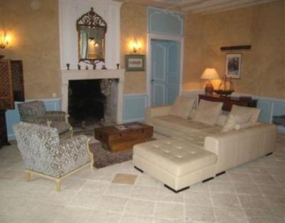 фото отеля Chateau De Puyrigaud