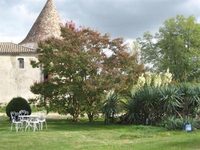 Chateau De Puyrigaud