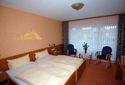 фото отеля Alte Post Hotel Schoppingen