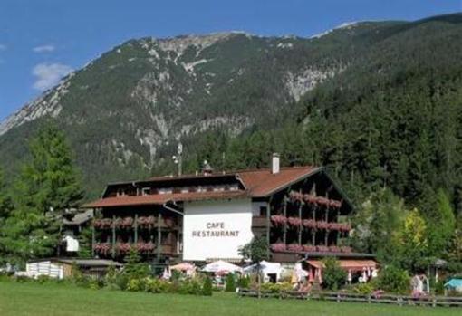 фото отеля Geniesserwirtshaus And Kulinarik Hotel Alpin Achenkirch