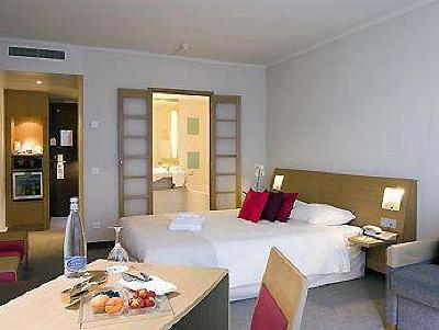 фото отеля Novotel Geneve Centre