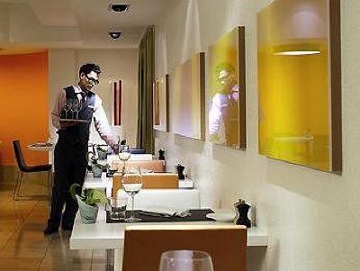 фото отеля Novotel Geneve Centre