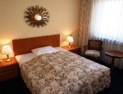 фото отеля Hotel Brunnenhof Hanau