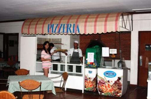 фото отеля Lago de Oro Beach Club and Restaurant