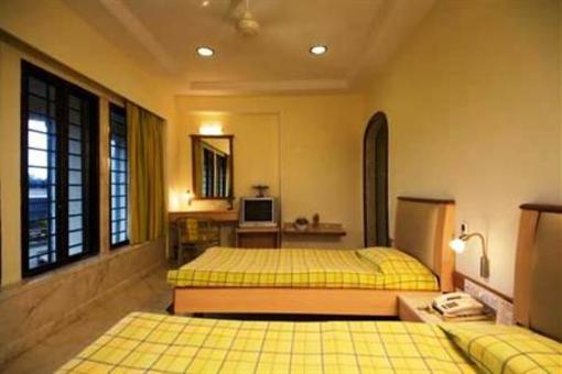 фото отеля Hotel Godwin Mumbai