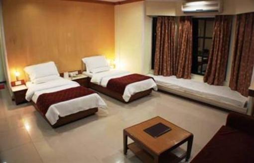 фото отеля Hotel Godwin Mumbai