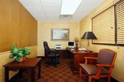 фото отеля Comfort Suites Austin Airport