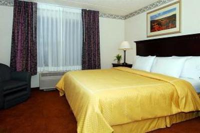 фото отеля Comfort Suites Austin Airport