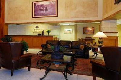 фото отеля Comfort Suites Austin Airport