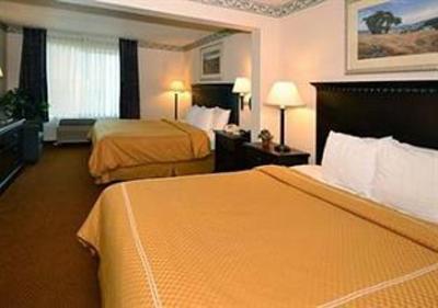 фото отеля Comfort Suites Austin Airport
