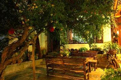 фото отеля Tangjiage Hostel