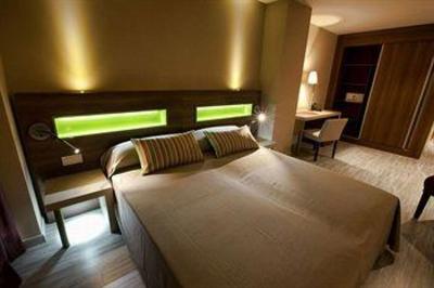 фото отеля Allon Mediterrania Hotel