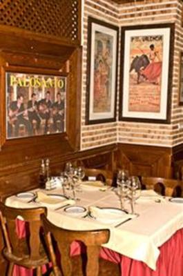 фото отеля Hostal El Pela