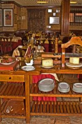 фото отеля Hostal El Pela