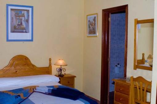 фото отеля Hostal El Pela