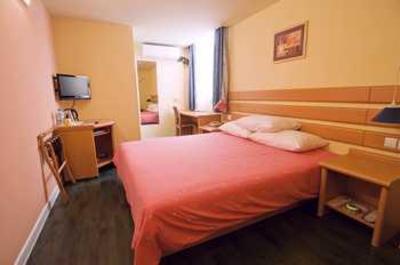 фото отеля Home Inn Kunming Cuihu