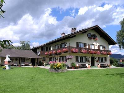 фото отеля Gastehaus Scheil Ferienwohnungen Bad Reichenhall