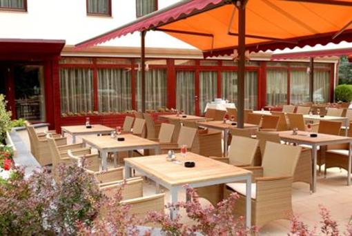 фото отеля Hotel Bassiana