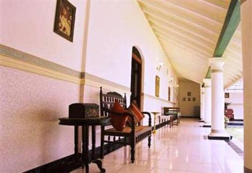фото отеля Manor House Hotel Kandy