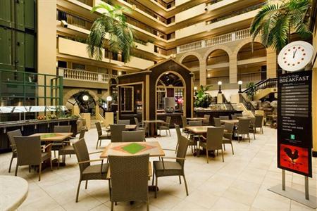 фото отеля Embassy Suites Raleigh - Crabtree
