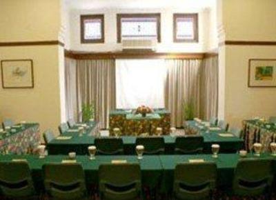 фото отеля Hotel Bumi Sawunggaling