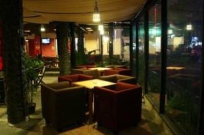 фото отеля Hotel Bumi Sawunggaling
