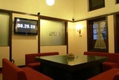 фото отеля Hotel Bumi Sawunggaling