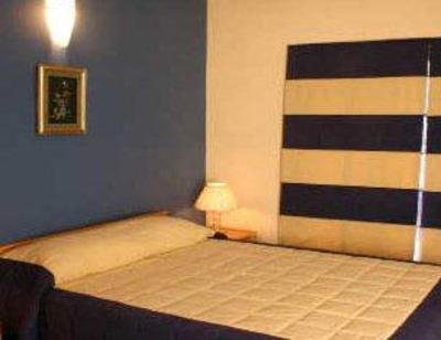 фото отеля Vsl Grand Serviced Apartments Bangalore