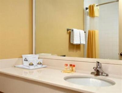 фото отеля Days Inn Tappahannock