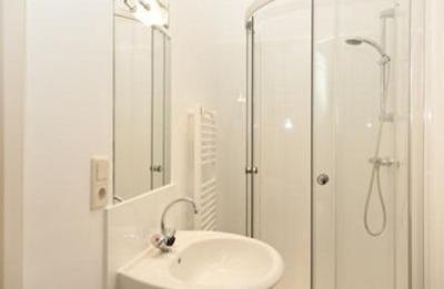 фото отеля Shortstay Apartment Prince Hendrik