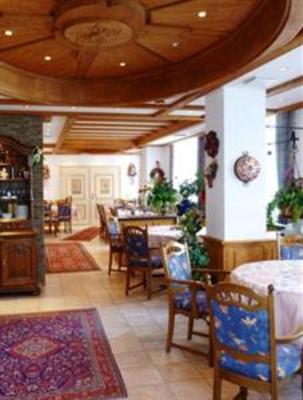 фото отеля Hotel Zum Schwanen Olpe
