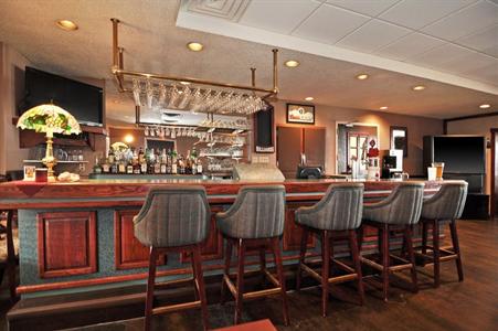 фото отеля BEST WESTERN Manoir Adelaide