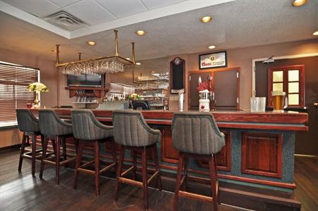 фото отеля BEST WESTERN Manoir Adelaide
