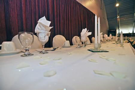 фото отеля BEST WESTERN Manoir Adelaide