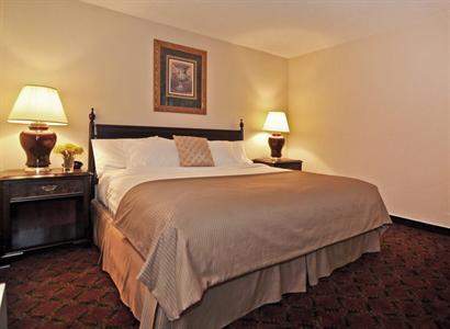 фото отеля BEST WESTERN Manoir Adelaide