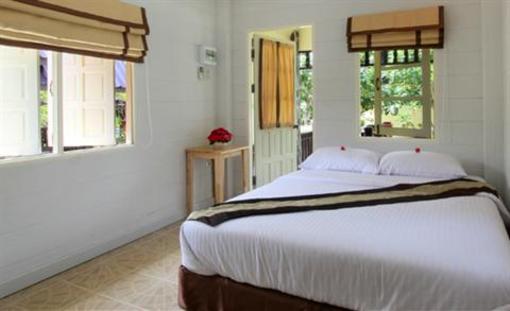 фото отеля Garden View Resort Prachuap