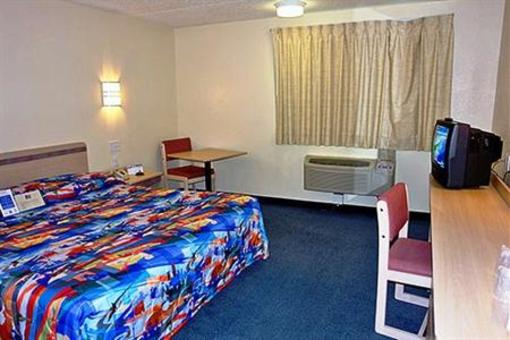 фото отеля Motel 6 Boston Danvers
