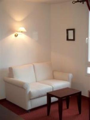 фото отеля Le Mas de Gaujac Hotel-Restaurant