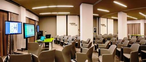 фото отеля Otto Piu Hotel