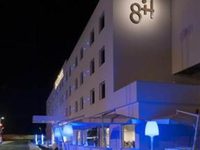 Otto Piu Hotel