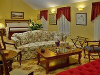 Kearsarge Inn